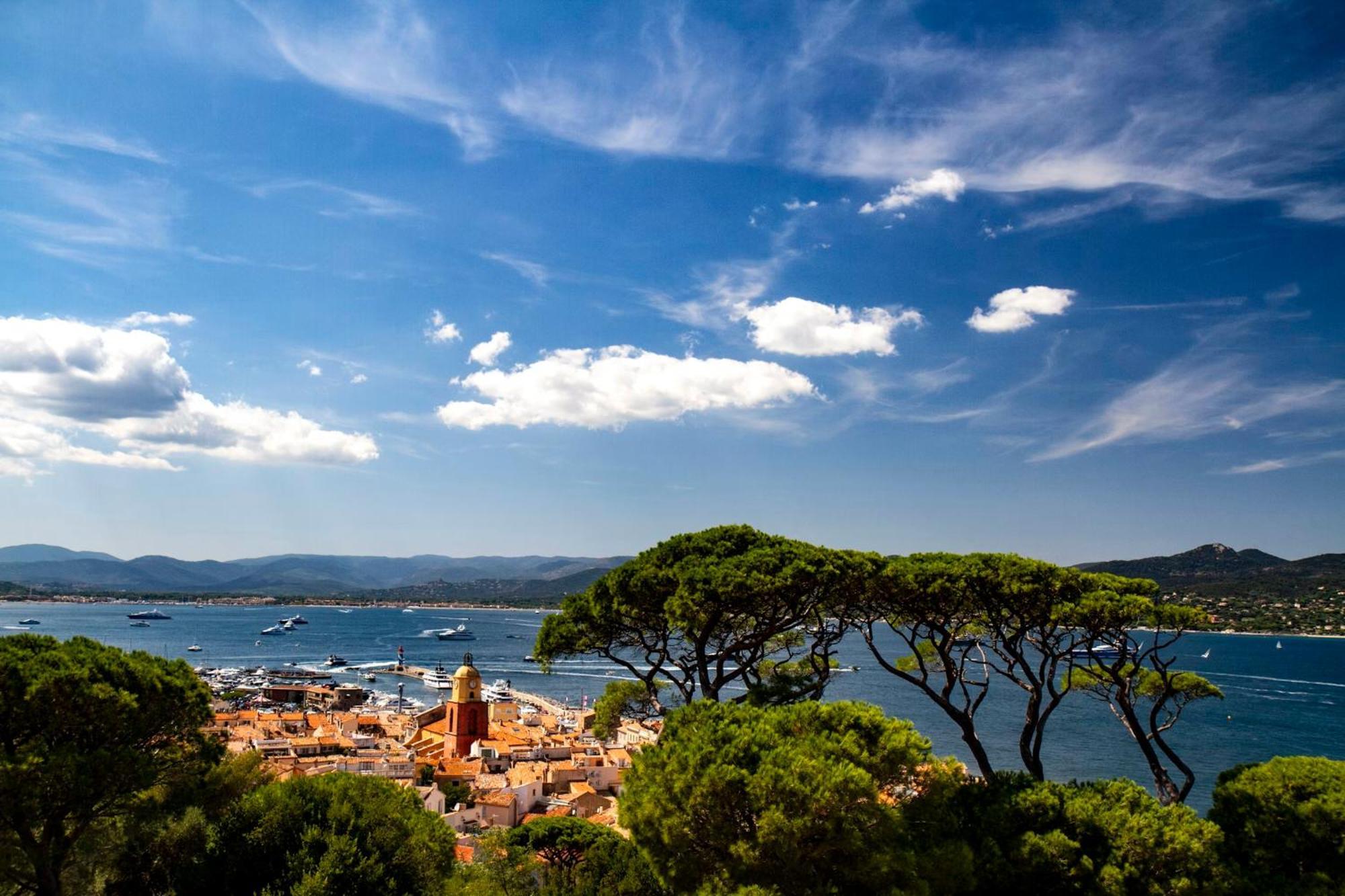 Apartment Gasyan - Golfe De St-tropez - Aves Acces Dans Avec Piscine *